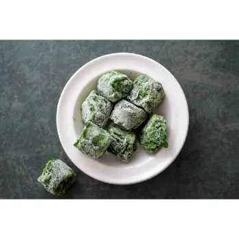 Frozen Spinach frozen spinach-7416778-39679.webp